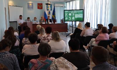 В Ершове обсудили развитие опорных сельских населенных пунктов 