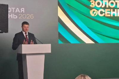 Василий Котов поделился опытом Саратовской области по вовлечению в оборот неиспользуемых земель сельхозназначения  