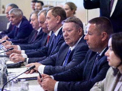 Сегодня в рамках расширенного заседания Комитета Государственной Думы по аграрным вопросам заместитель Председателя Правительства области – министр сельского хозяйства Роман Ковальский доложил о карантинном фитосанитарном состоянии территории области