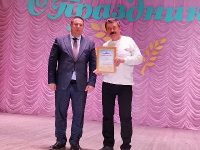 Роман Ковальский поздравил работников АПК Лысогорского района с профессиональным праздником 